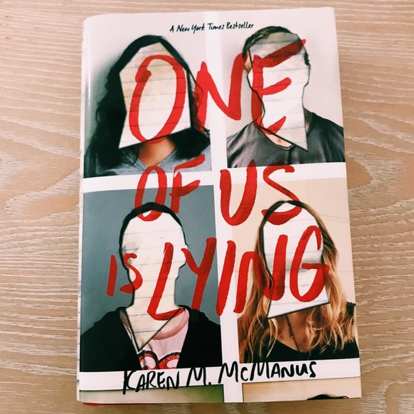 ONE OF US IS LYING book by: Karen M. McManus - Picture 1 of 3